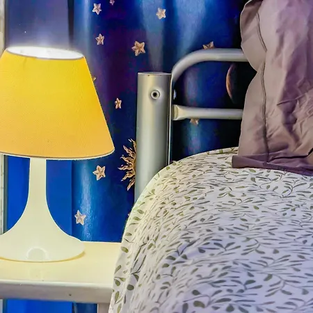 5 Personnes Centre D'agde Agde