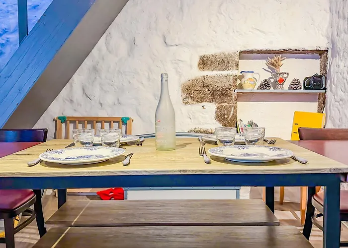 5 Personnes Centre D'agde * Agde