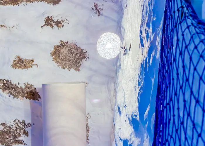 5 Personnes Centre D'agde * Agde