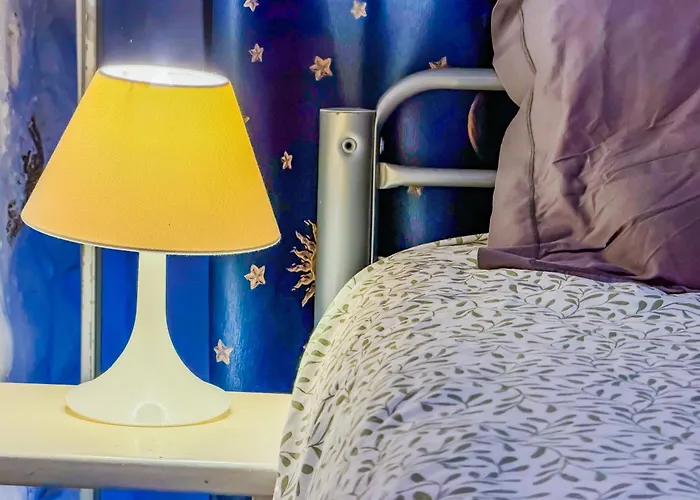 5 Personnes Centre D'agde Agde